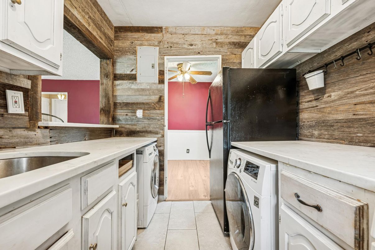 DE Listing image placeholder