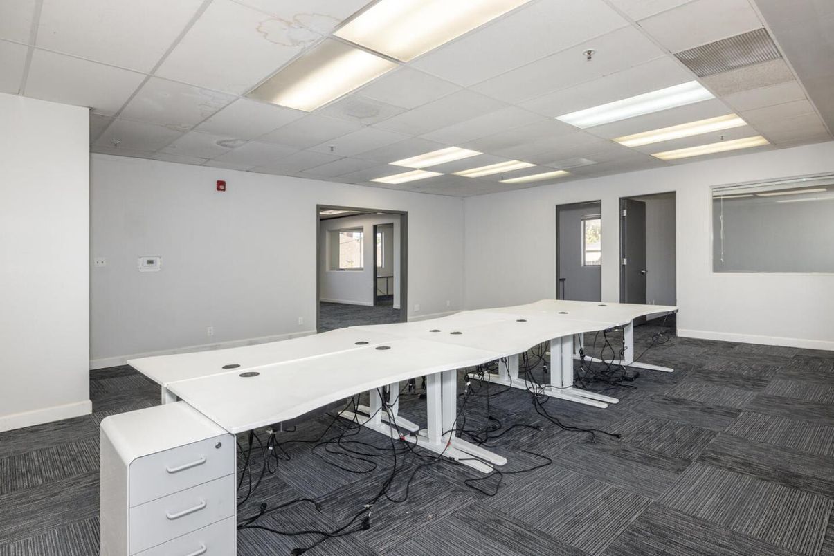 Game Room, Interior, Recessed Lighting