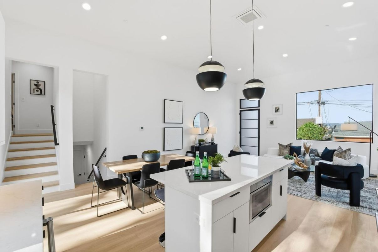 Dining room, Interior, Kitchen, Living room, Pendant Lights, Recessed Lighting, Wood Texture Flooring