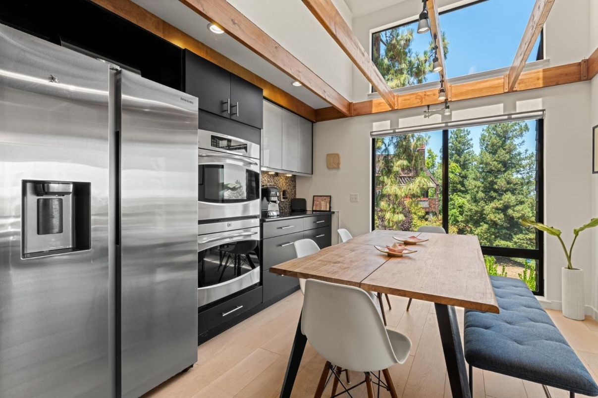 Dining room, Interior, Kitchen, Stainless Steel Appliances, Wood Texture Flooring