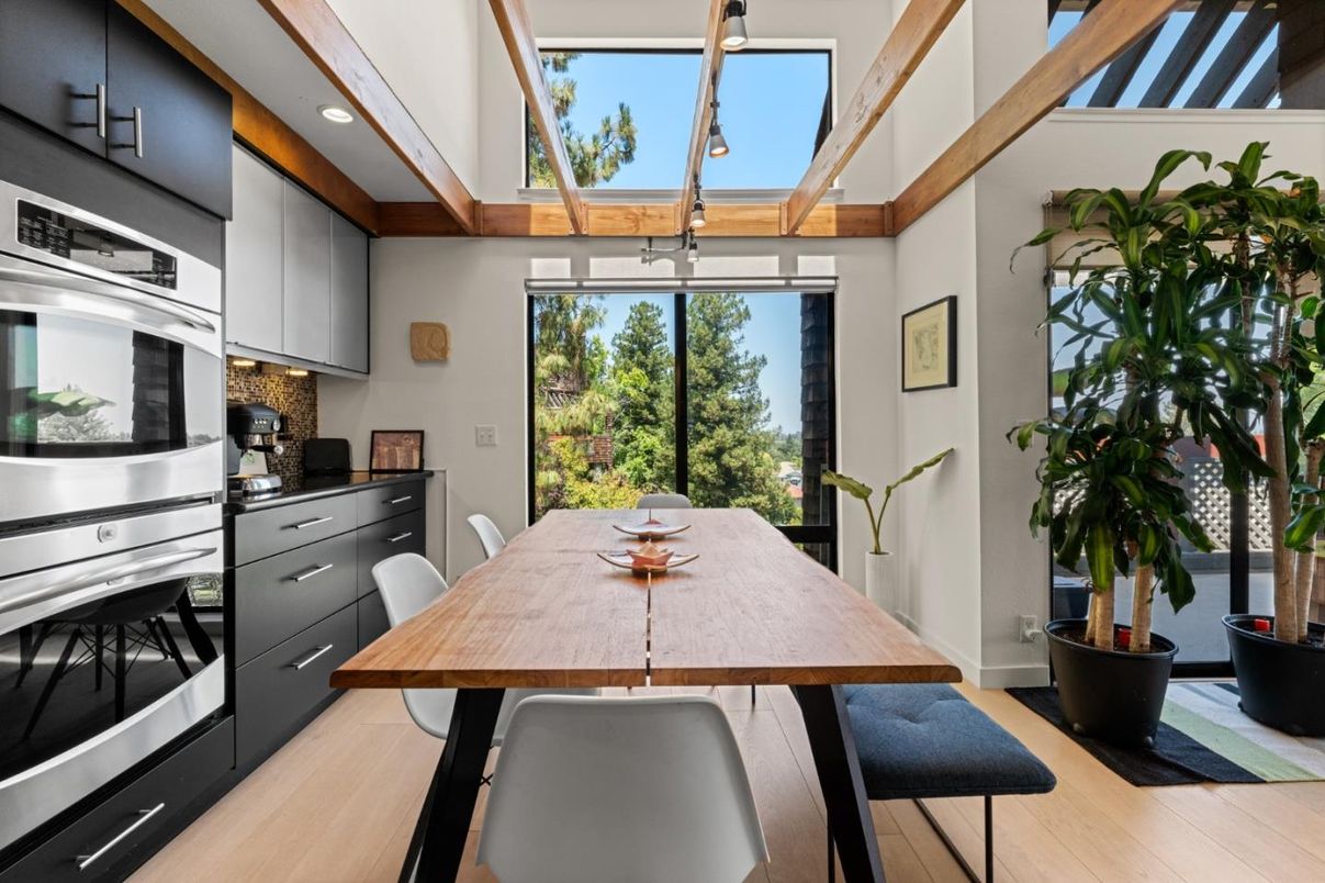 Dining room, Glass Ceilings, Interior, Kitchen, Recessed Lighting, Stainless Steel Appliances, Wood Texture Flooring