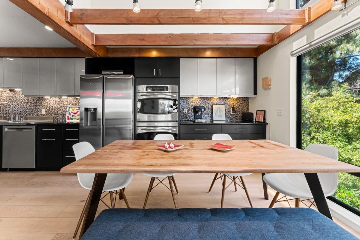 Dining room, Interior, Kitchen, Stainless Steel Appliances, Wooden Beams, Wood Texture Flooring