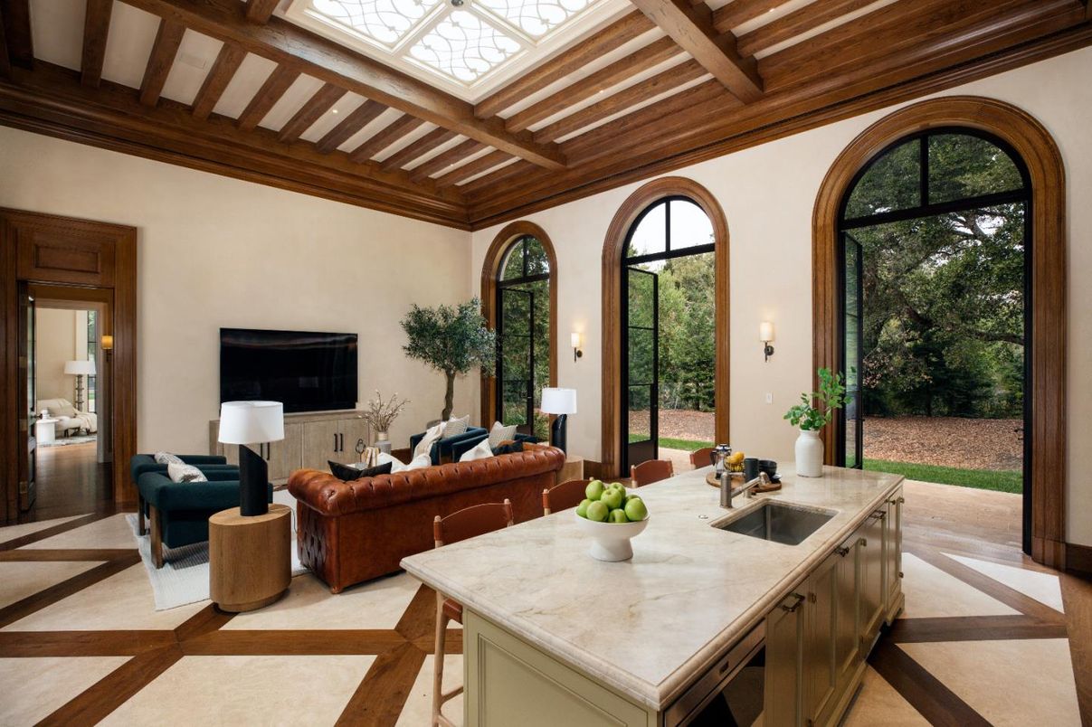 Interior, Kitchen, Living room, Wooden Beams, Wooden Ceilings