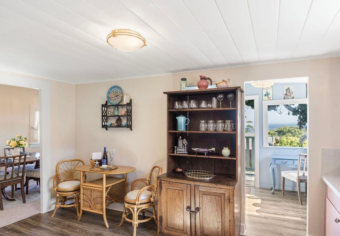 Dining room, Interior, Wood Texture Flooring