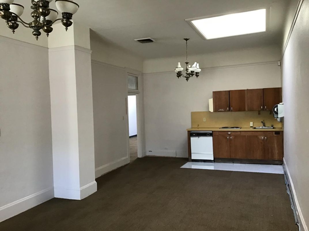 Chandelier, Interior, Kitchen