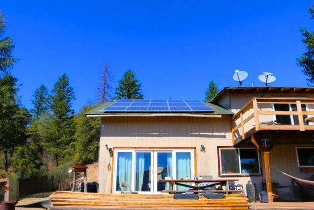Exterior, Pool, Solar Panels