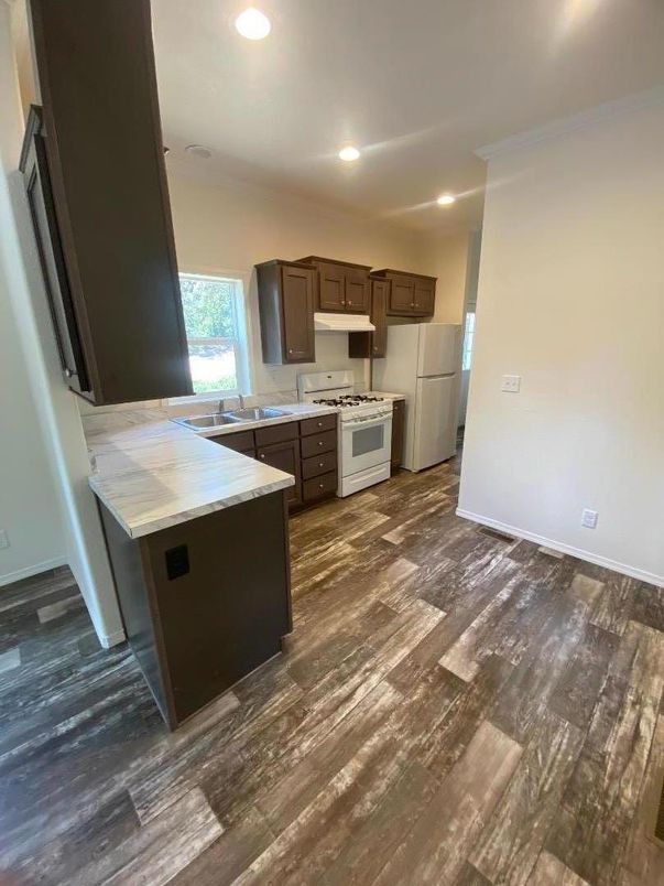 Interior, Kitchen, Recessed Lighting, Wood Texture Flooring