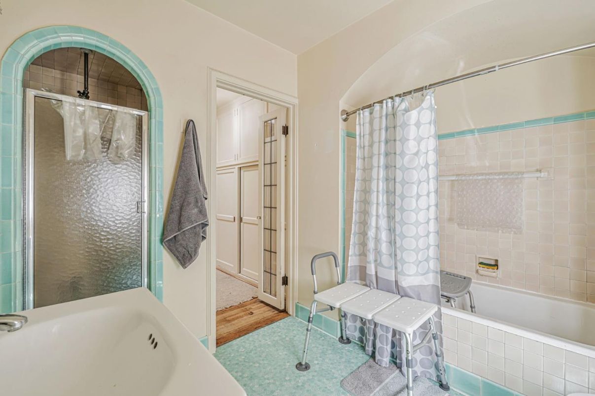 Bathroom, Interior, Wood Texture Flooring
