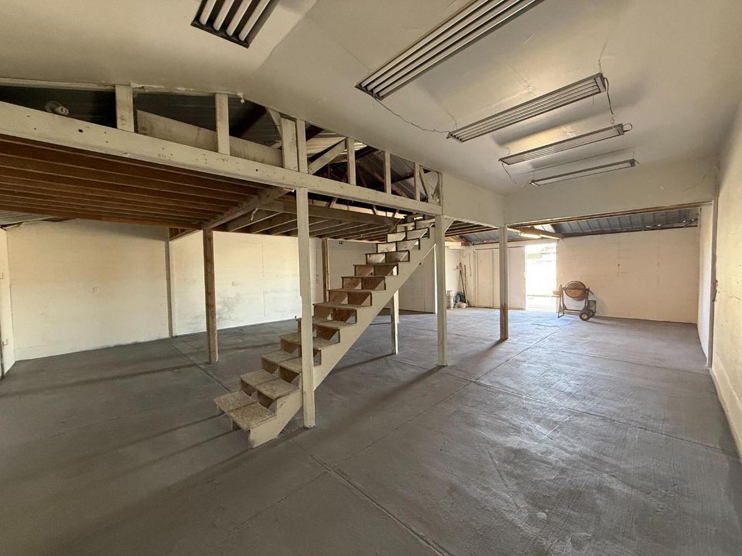 Interior, Wooden Beams