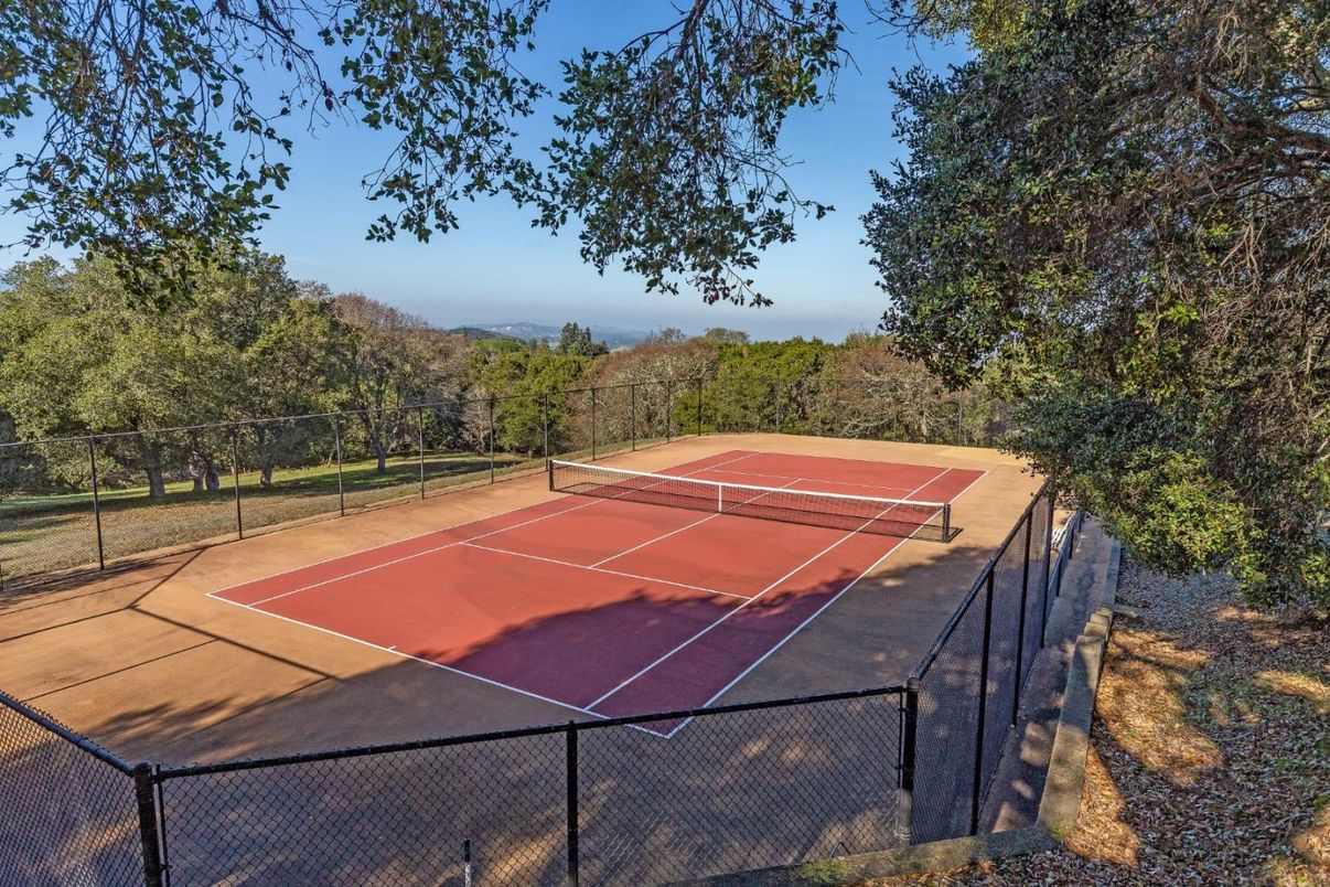 Exterior, Tennis Courts