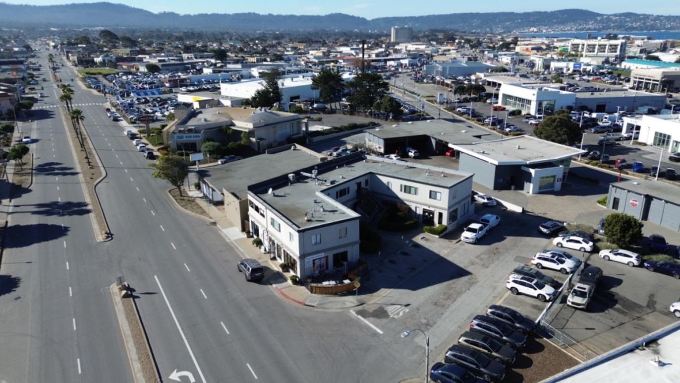 Exterior, Drone