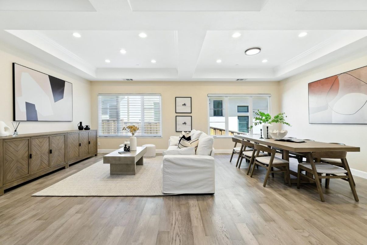 Dining room, Interior, Living room, Recessed Lighting, Wood Texture Flooring