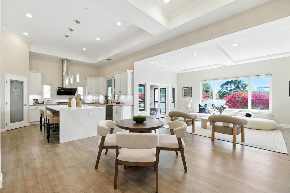 Dining room, Interior, Kitchen, Living room, Pendant Lights, Recessed Lighting, Wood Texture Flooring