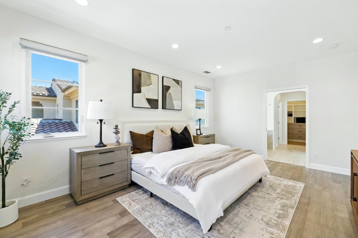 Bedroom, Interior, Recessed Lighting, Wood Texture Flooring