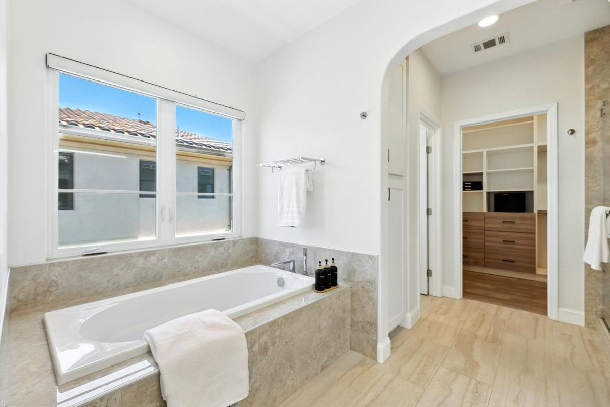 Bathroom, Interior, Recessed Lighting, Wood Texture Flooring
