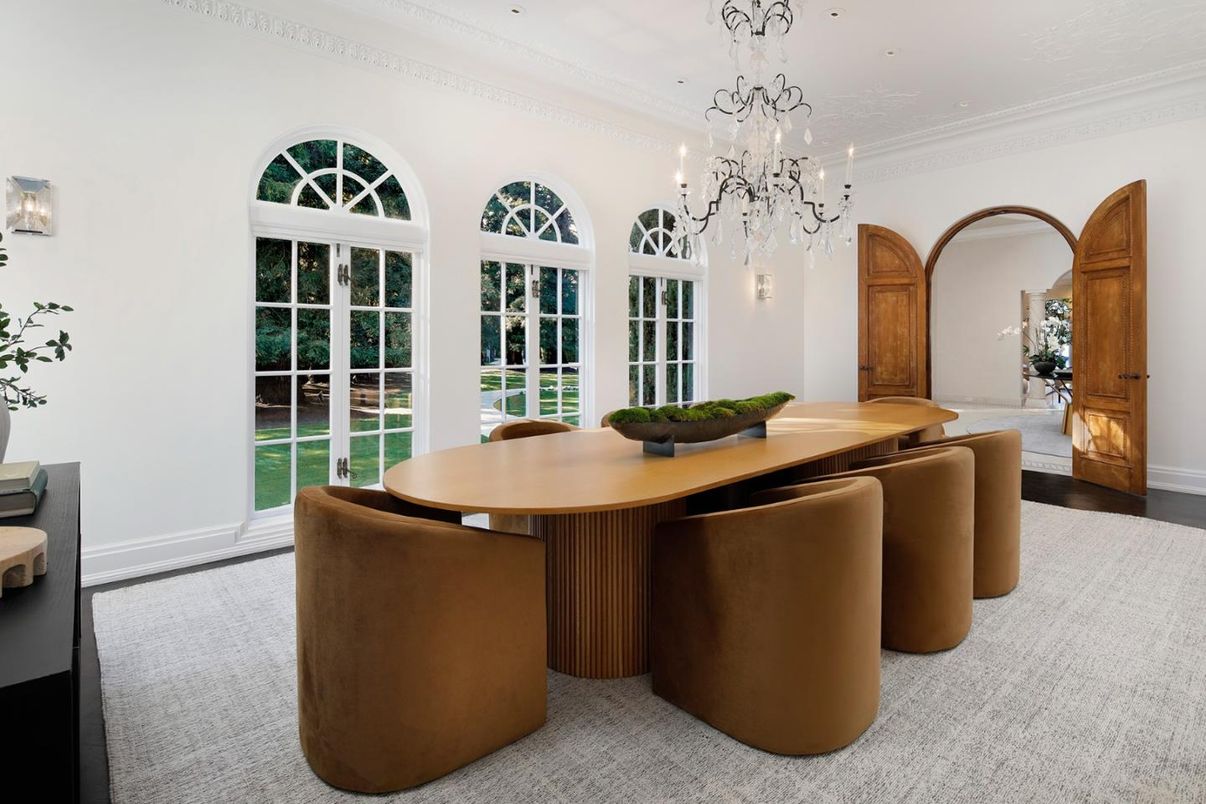 Chandelier, Dining room, Interior, Recessed Lighting