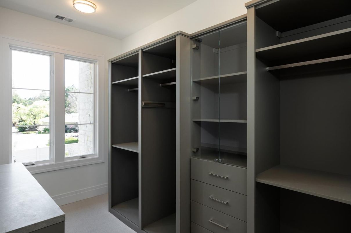 Interior, Walk-in Closets