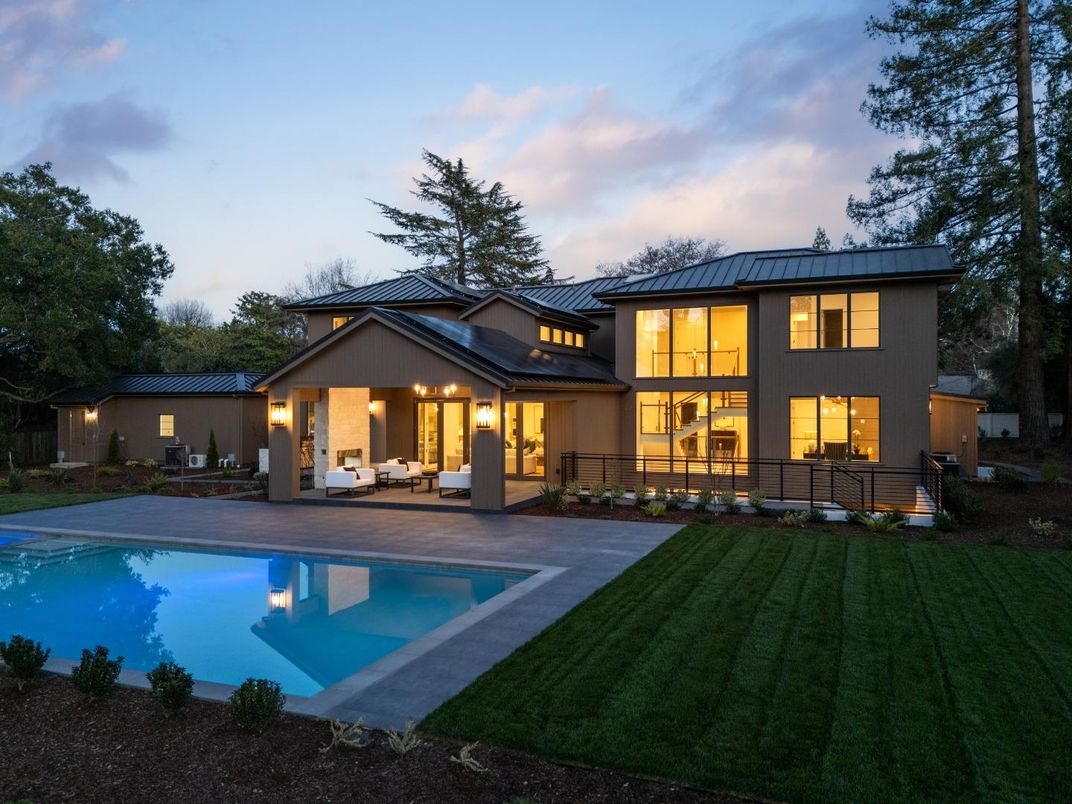 Backyard, Exterior, Pool