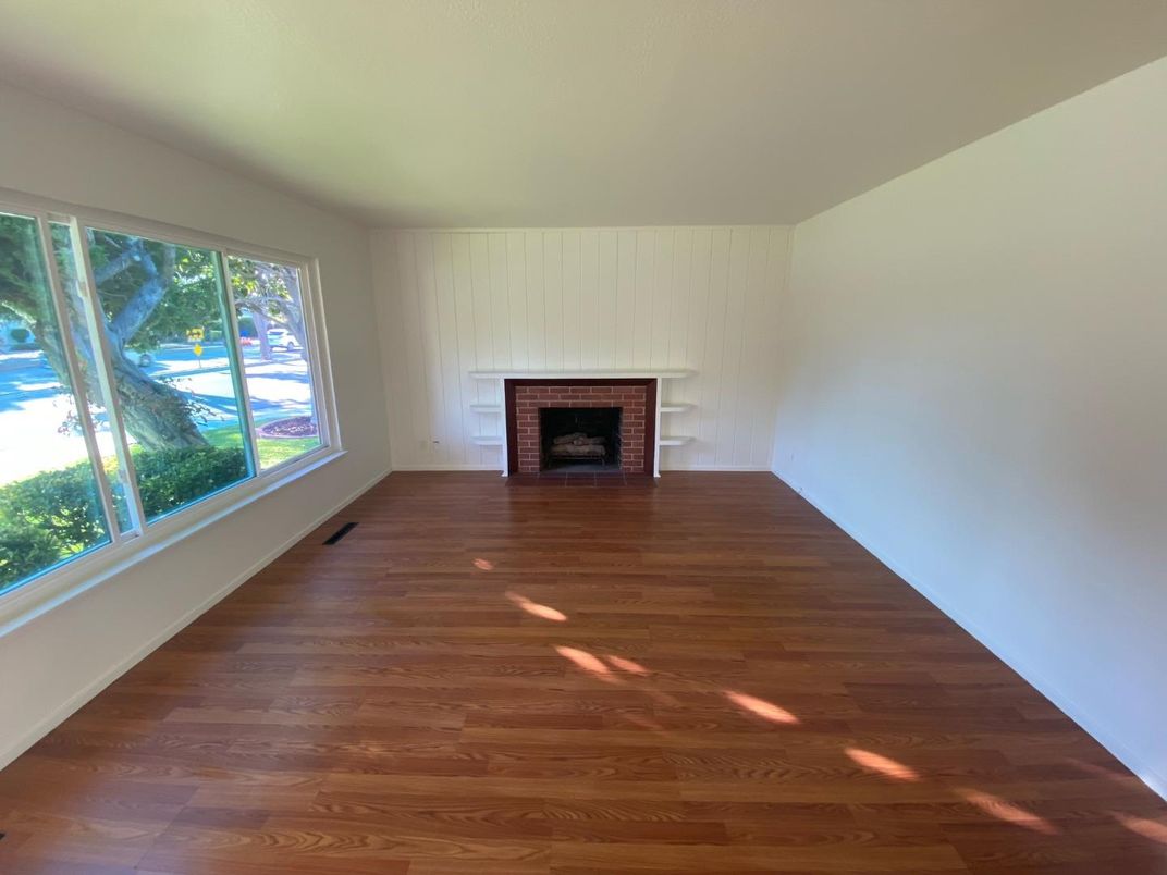 Empty room, Fireplace, Interior, Wood Texture Flooring