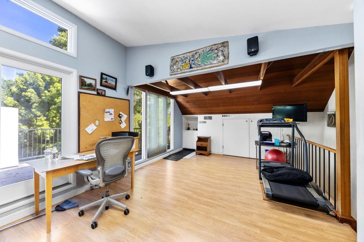 Fitness Equipment, Home Office, Interior, Wooden Beams, Wood Texture Flooring