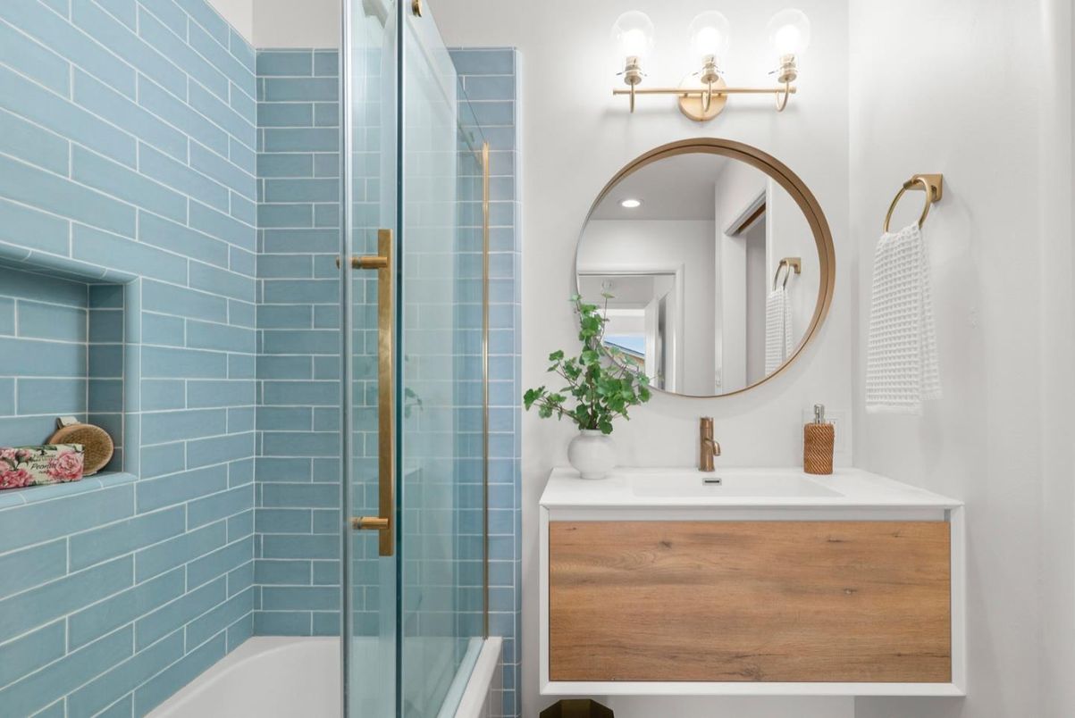 Bathroom, Glass Shower, Interior