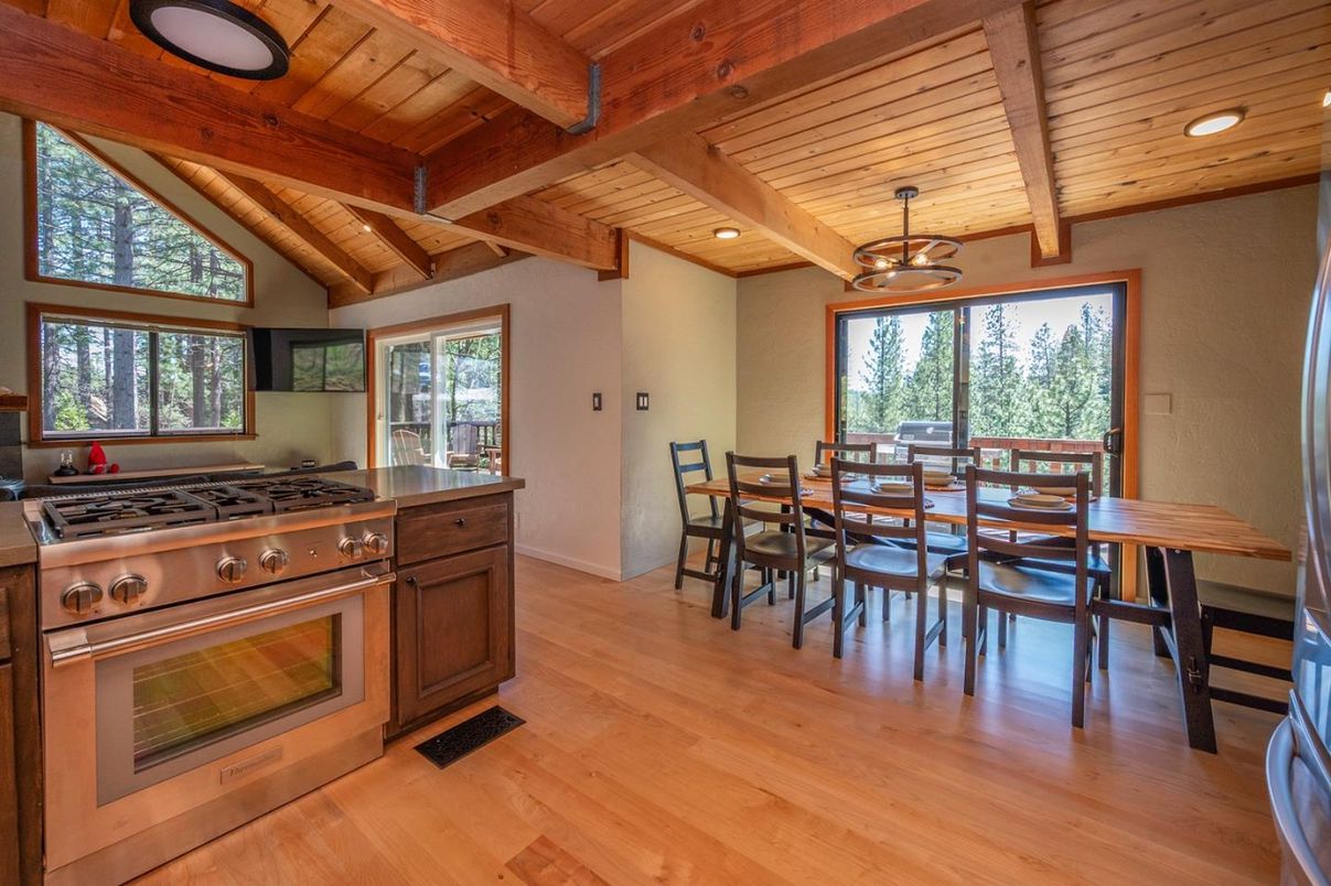 Dining room, Interior, Kitchen, Pendant Lights, Recessed Lighting, Wooden Beams, Wooden Ceilings, Wood Texture Flooring