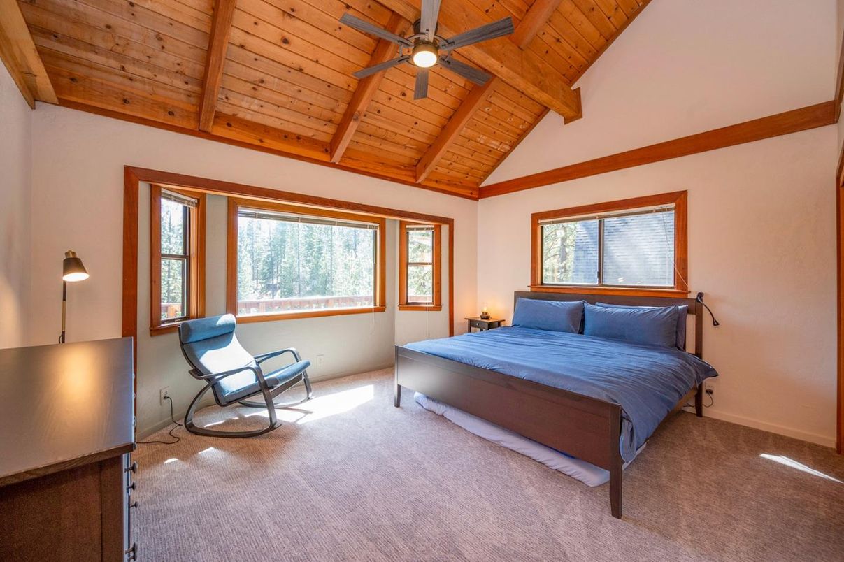 Bedroom, Interior, Wooden Beams, Wooden Ceilings
