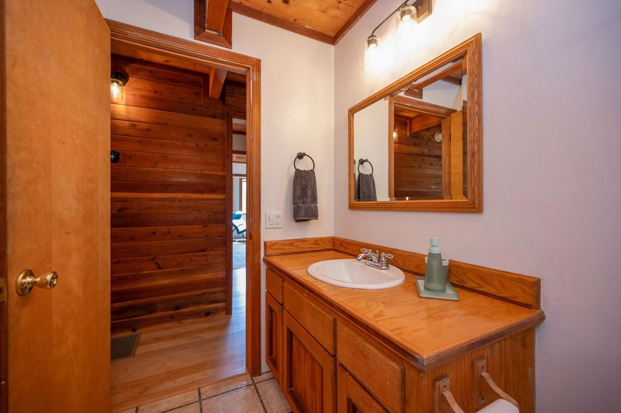 Bathroom, Interior, Wooden Ceilings, Wood Texture Flooring, Wooden Walls