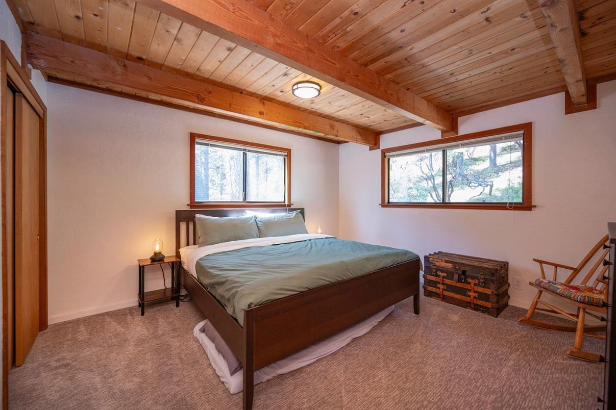 Bedroom, Interior, Wooden Beams, Wooden Ceilings