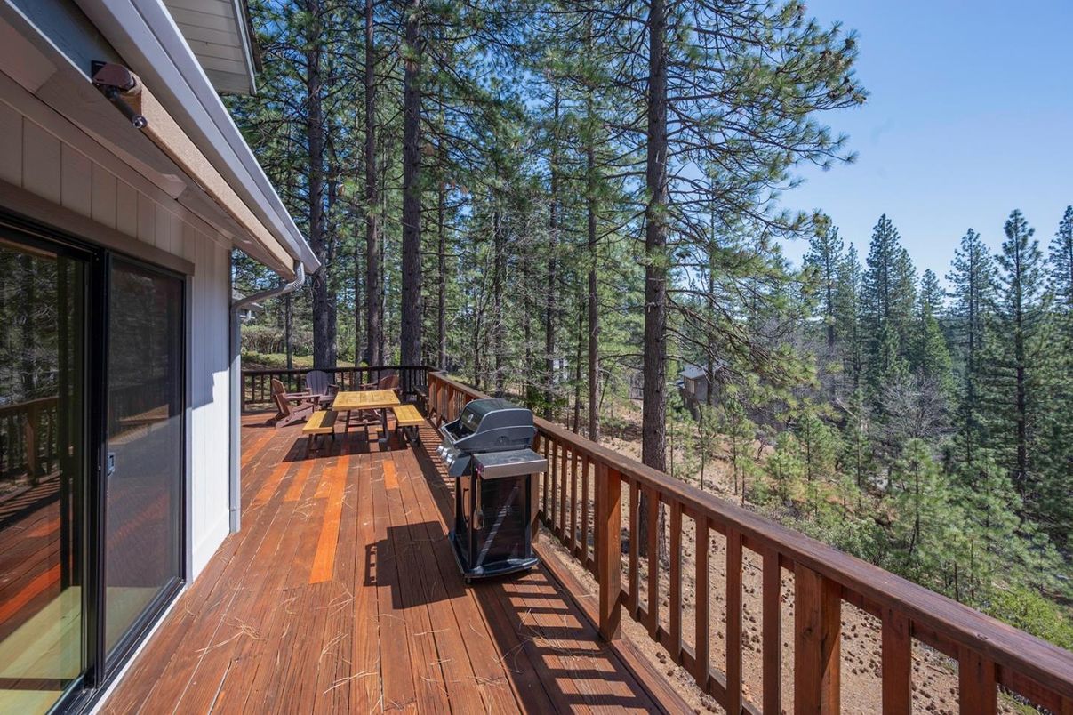 Exterior, Wood Texture Flooring