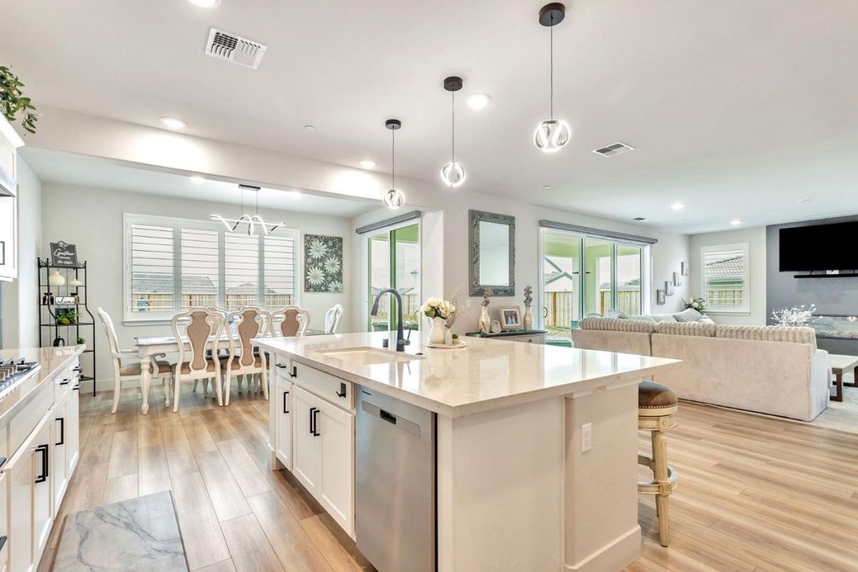 Dining room, Interior, Kitchen, Living room, Pendant Lights, Recessed Lighting, Water, Wood Texture Flooring