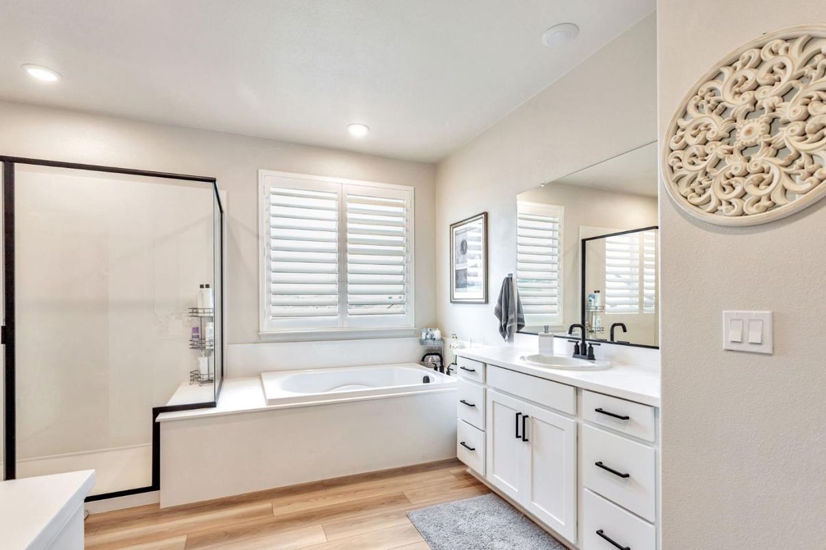 Bathroom, Dual Sink Vanities, Interior, Recessed Lighting, Wood Texture Flooring