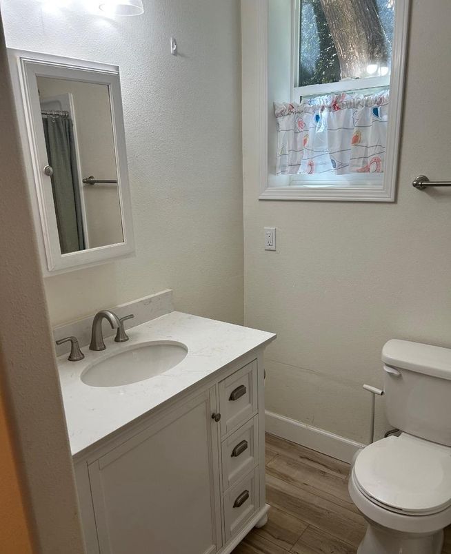Bathroom, Interior, Wood Texture Flooring