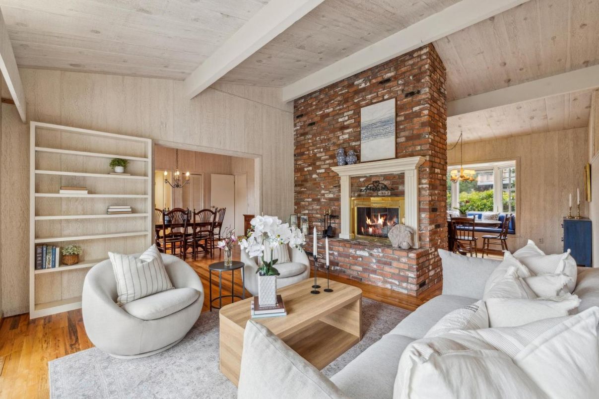 Dining room, Fireplace, Interior, Living room, Pendant Lights, Stone Walls, Wooden Ceilings, Wood Texture Flooring, Wooden Walls