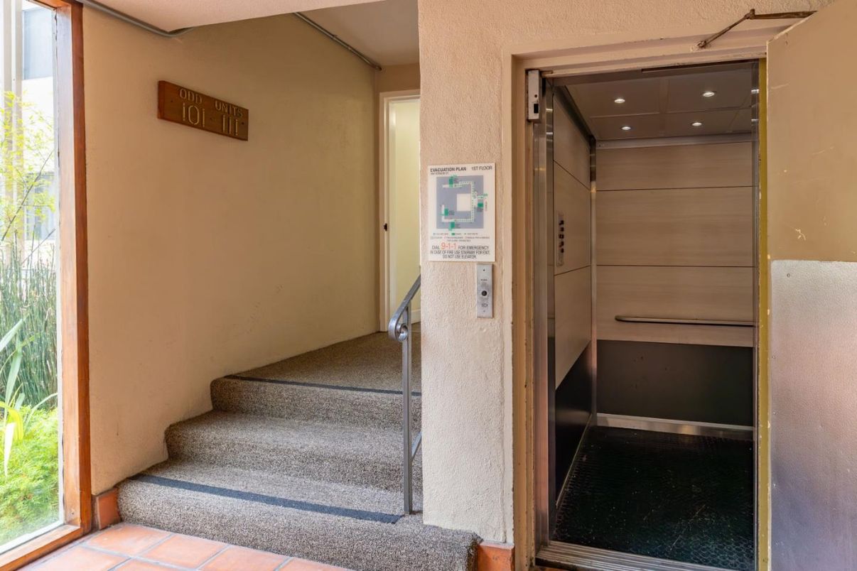 Elevator, Interior, Recessed Lighting
