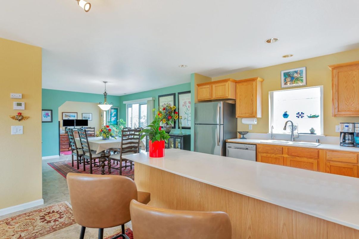 Dining room, Interior, Kitchen, Pendant Lights, Recessed Lighting