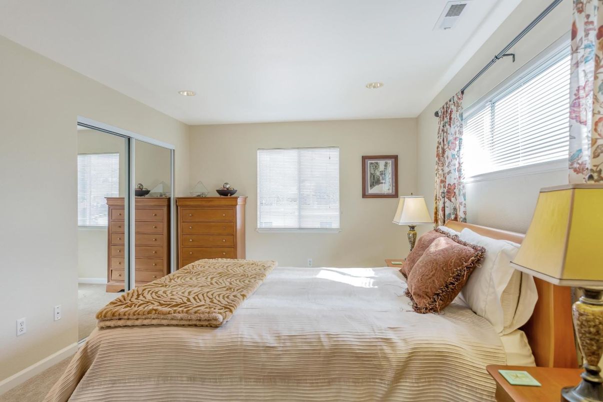 Bedroom, Interior, Recessed Lighting