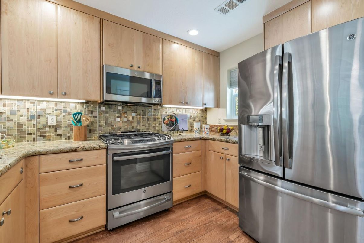 Interior, Kitchen, Recessed Lighting, Stainless Steel Appliances, Wood Texture Flooring