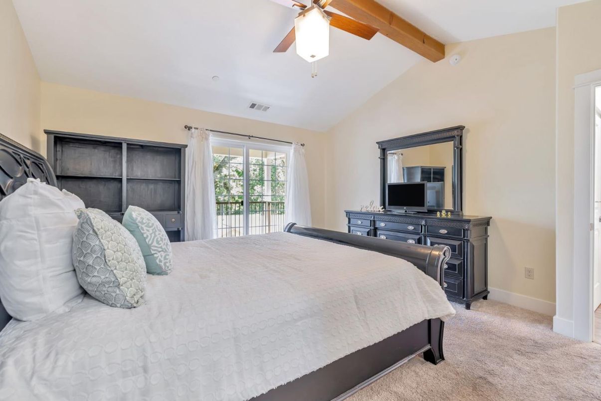 Bedroom, Interior, Wooden Beams