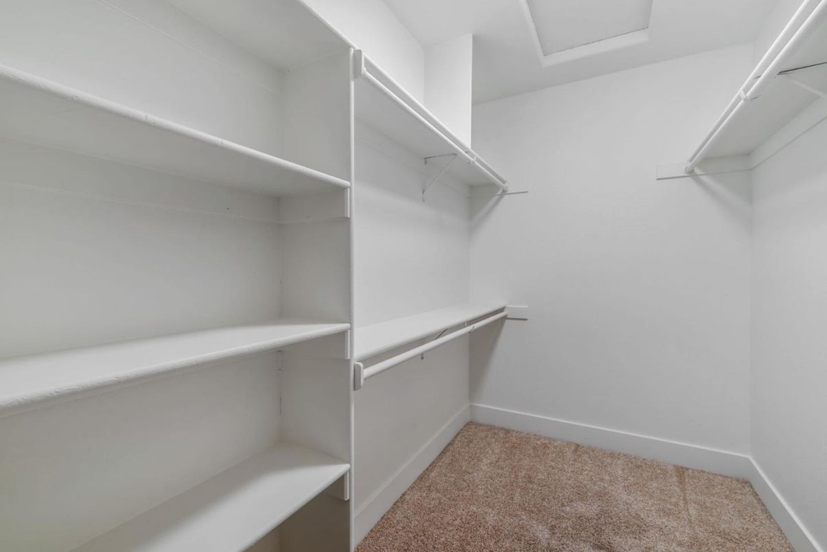 Interior, Walk-in Closets