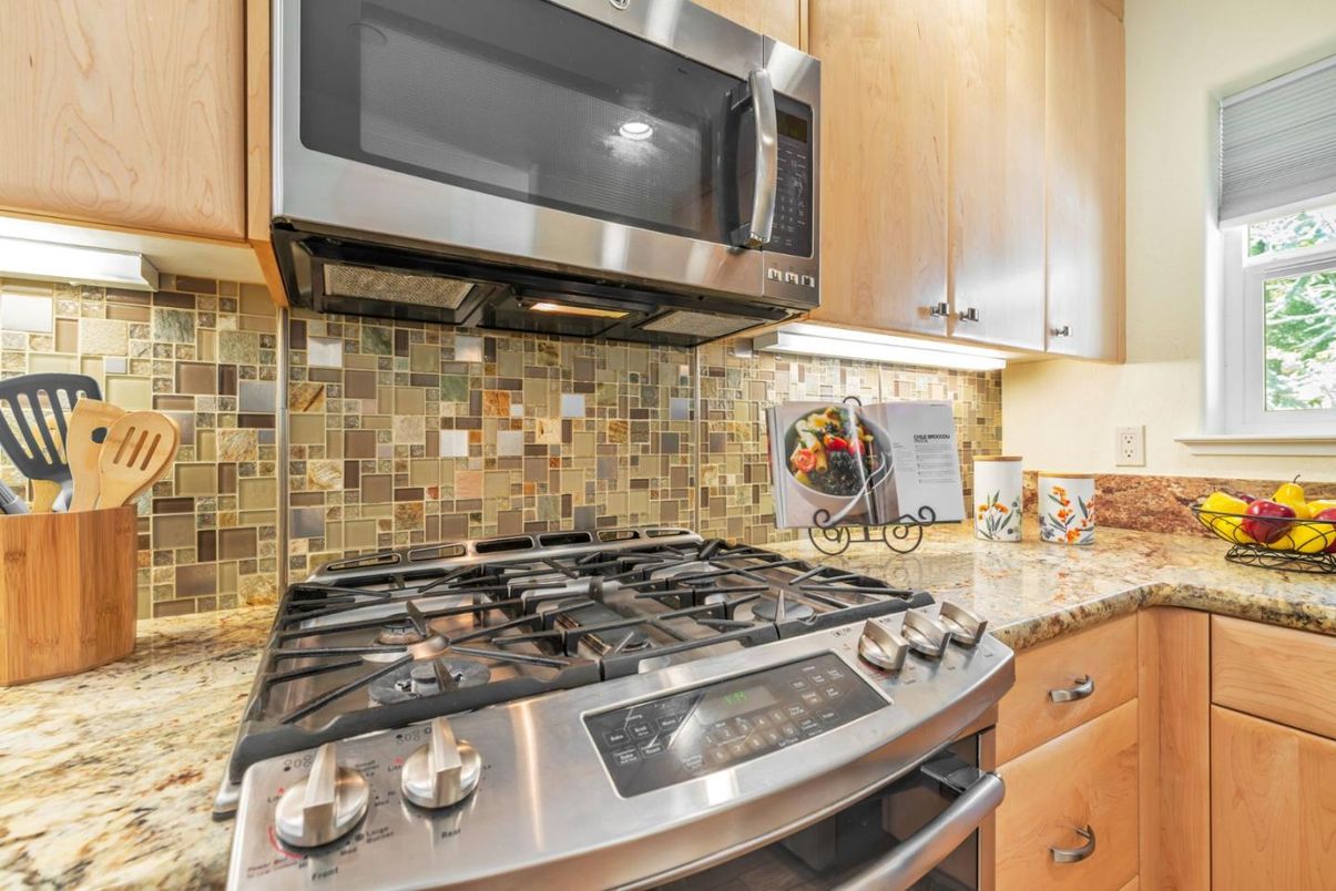 Interior, Kitchen, Stainless Steel Appliances
