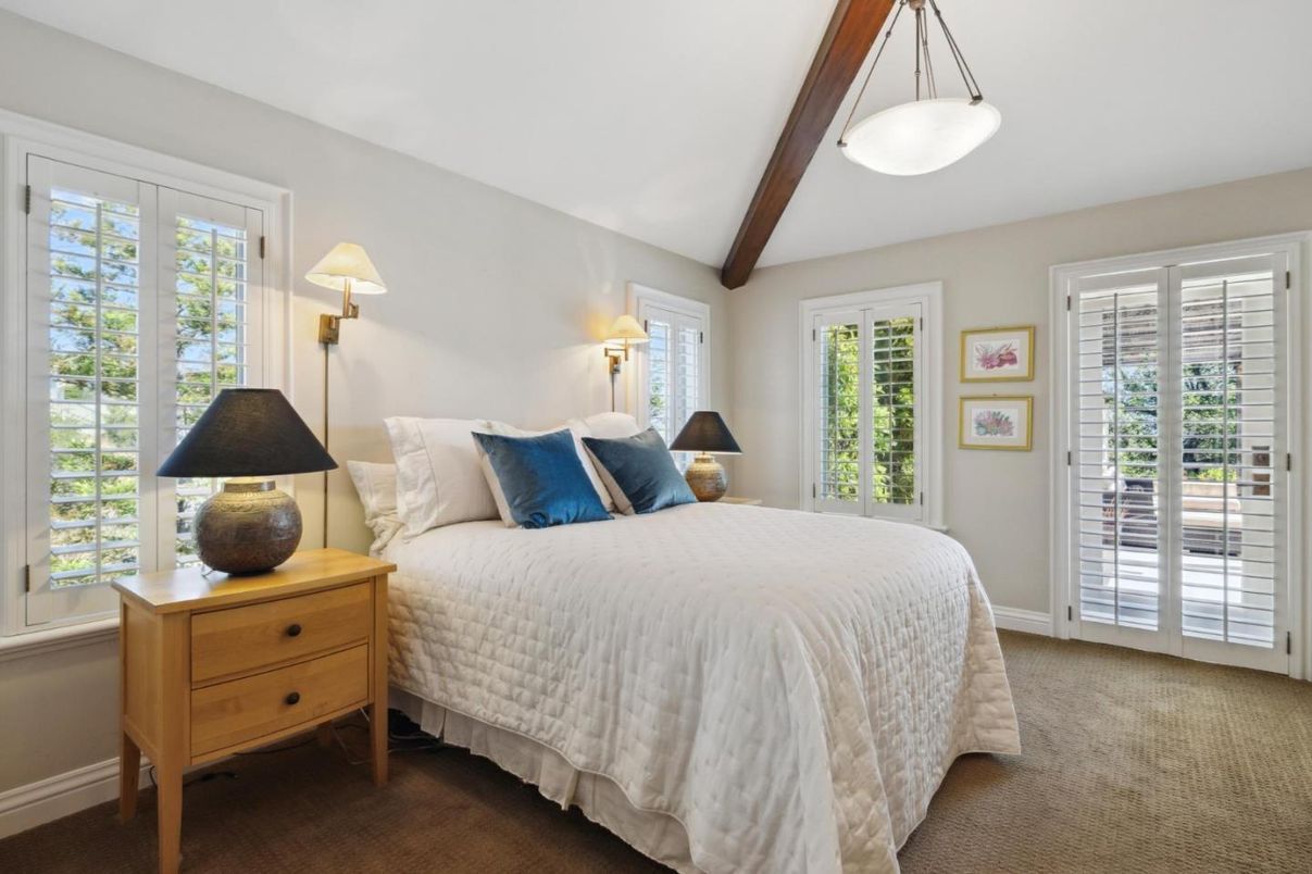 Bedroom, Interior, Pendant Lights, Wooden Beams