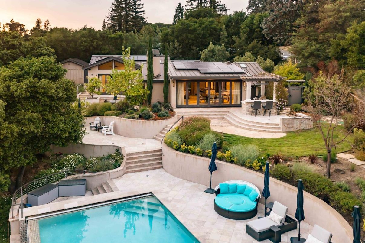 Exterior, Pool, Solar Panels