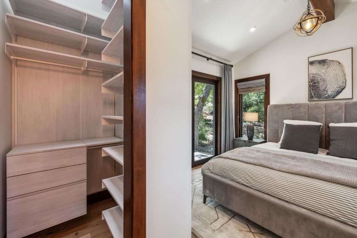 Bedroom, Interior, Pendant Lights, Recessed Lighting, Wood Texture Flooring