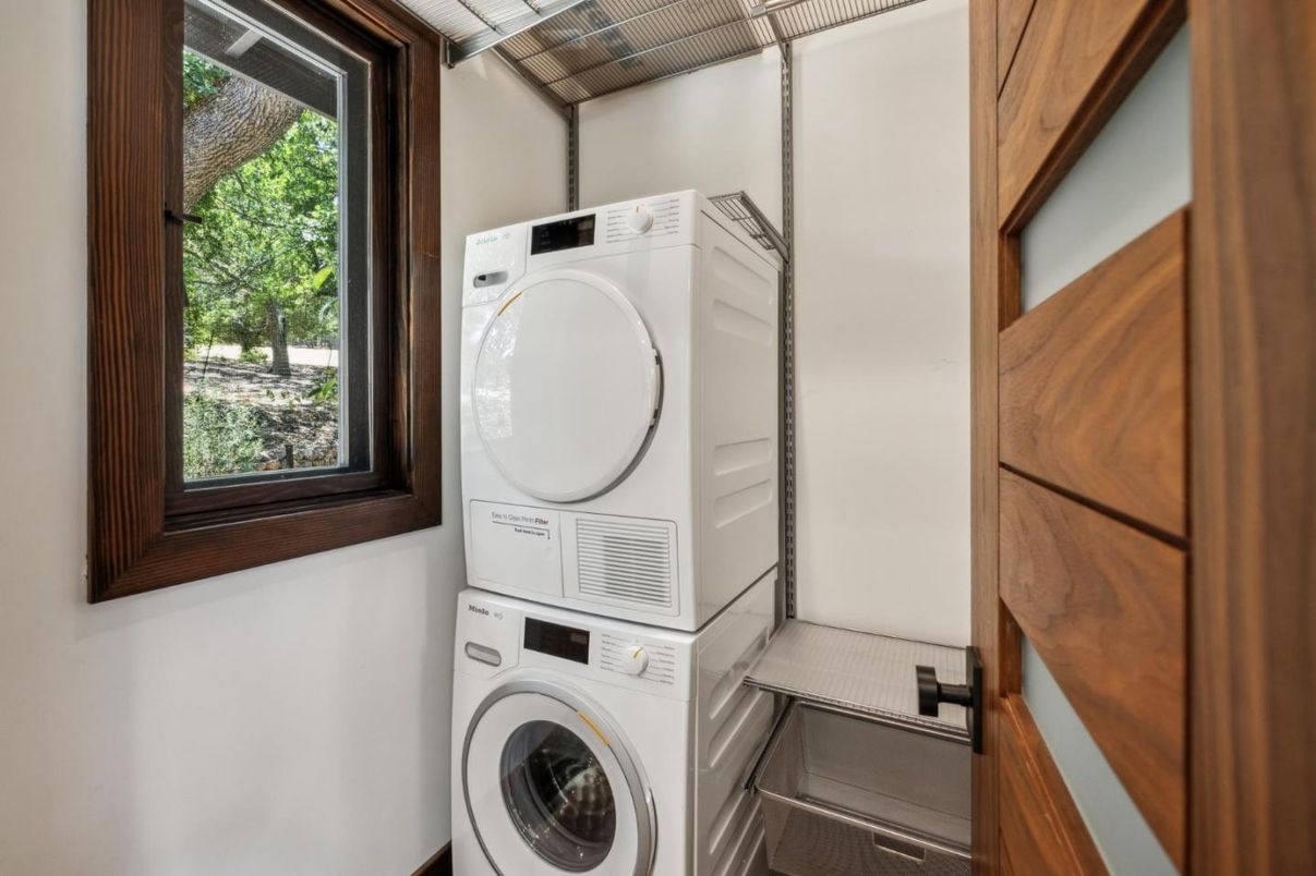 Interior, Utility Closets, Washer