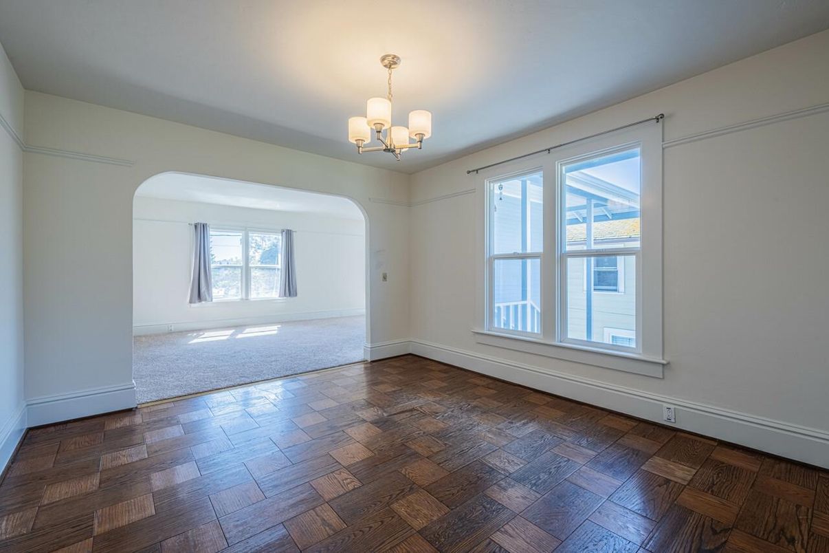 Chandelier, Empty room, Interior, Wood Texture Flooring