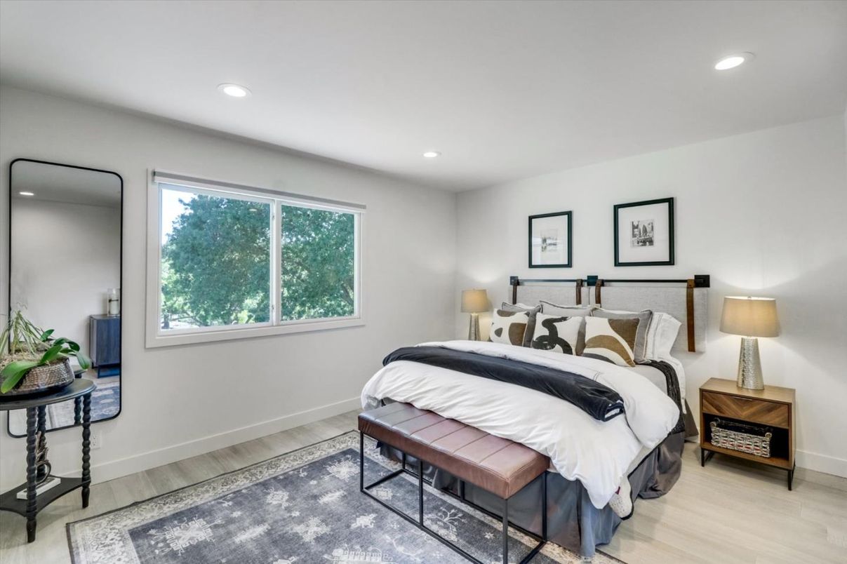 Bedroom, Interior, Recessed Lighting, Wood Texture Flooring