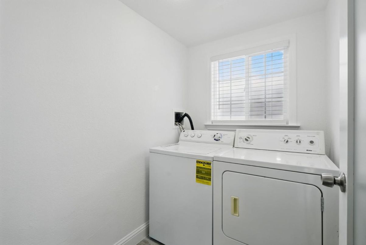 Interior, Utility Closets, Washer
