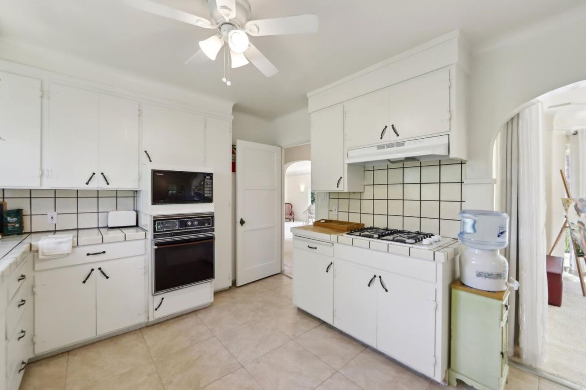 Interior, Kitchen, Tile Countertops