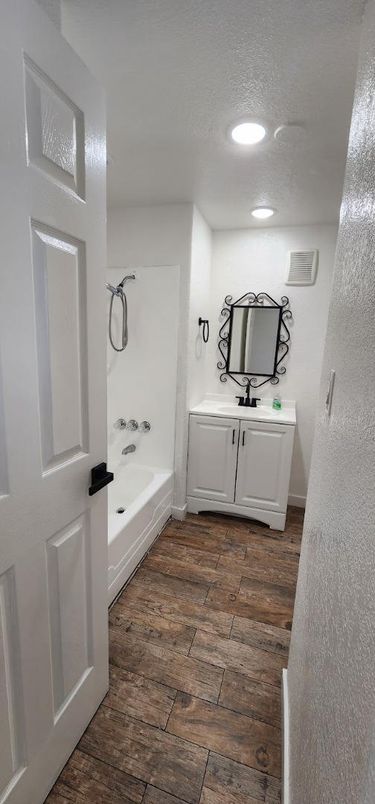 Bathroom, Interior, Recessed Lighting, Wood Texture Flooring